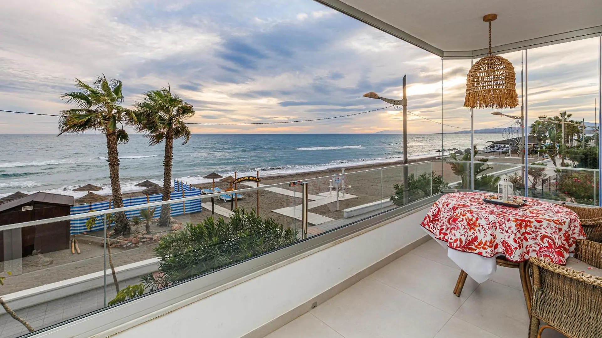 Laguna Beach Wohnung Mit Freiem Meerblick Torrox España